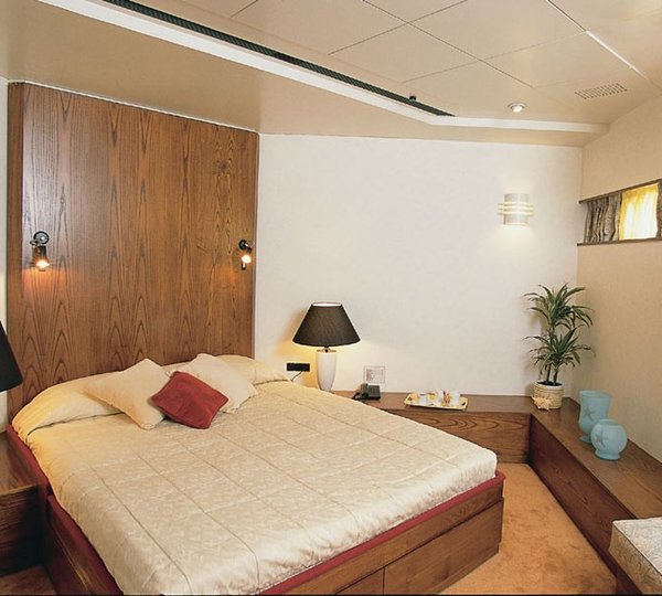 Main Master Cabin On Yacht PROTON
