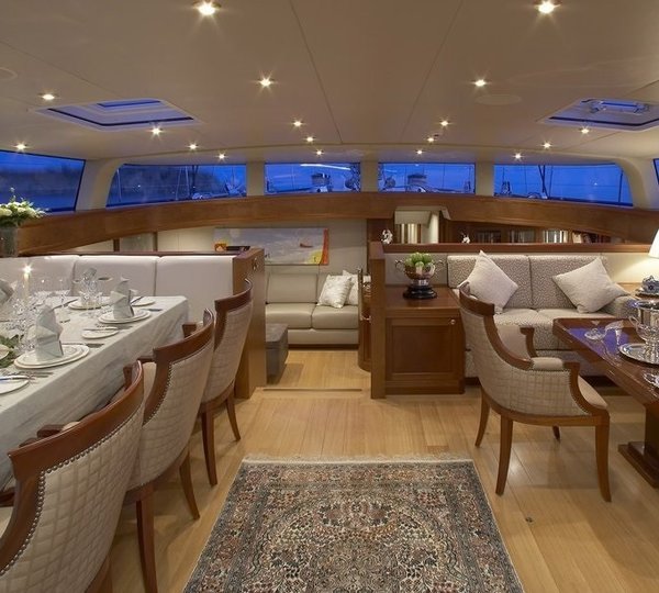 The 39m Yacht CINDERELLA IV