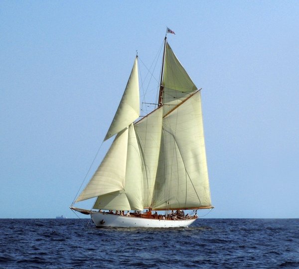 Overview On Yacht DORIANA