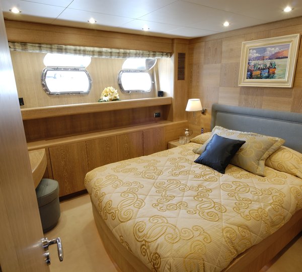 The 39m Yacht GLADIUS