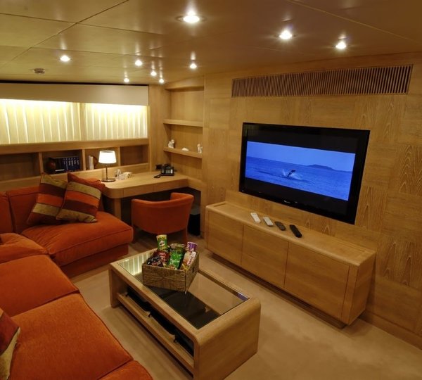 The 39m Yacht GLADIUS