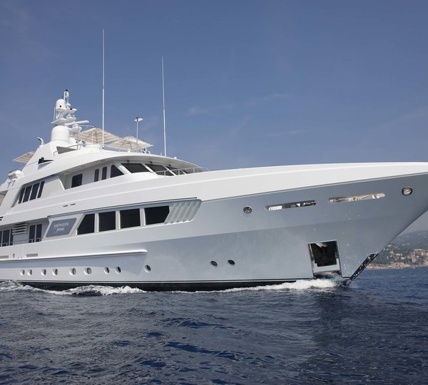 Overview On Yacht KATHLEEN ANNE