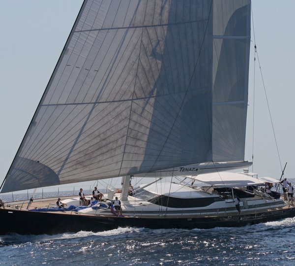 The 39m Yacht TENAZ