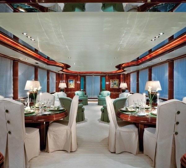 Premier Saloon Eating/dining Aboard Yacht AQUALIBRIUM