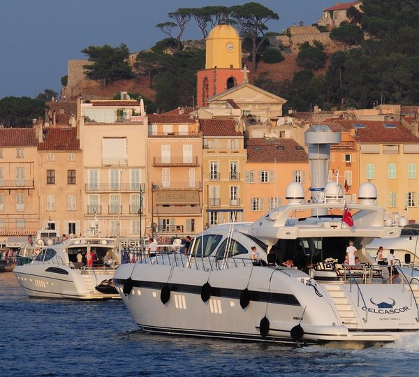 In Portside On Yacht CELCASCOR