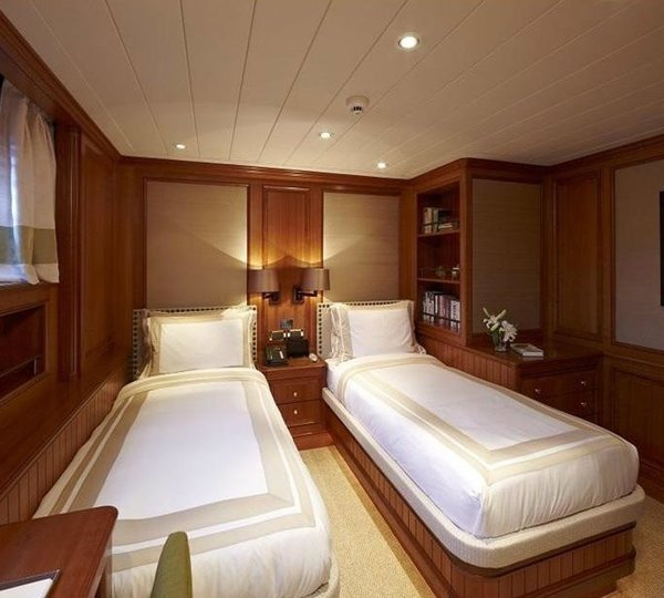 The 40m Yacht SEAFLOWER