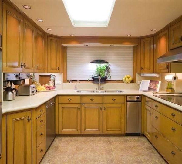 The 40m Yacht SOJOURN