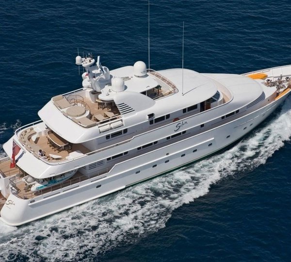 Cruising On Yacht SOLAIA