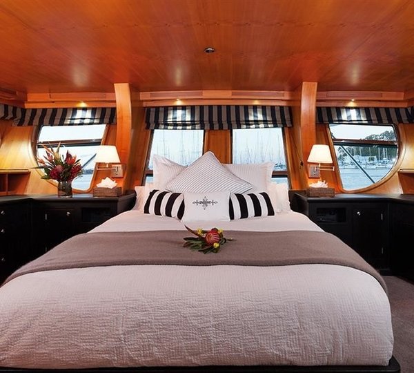 The 40m Yacht SOUTHERN CLOUD