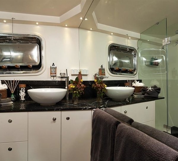 The 40m Yacht SOUTHERN CLOUD