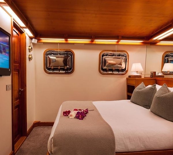 The 40m Yacht SOUTHERN CLOUD