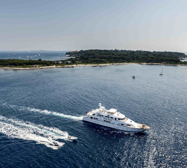 The 40m Yacht SUPERFUN