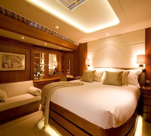 The 41m Yacht MIRABELLA III