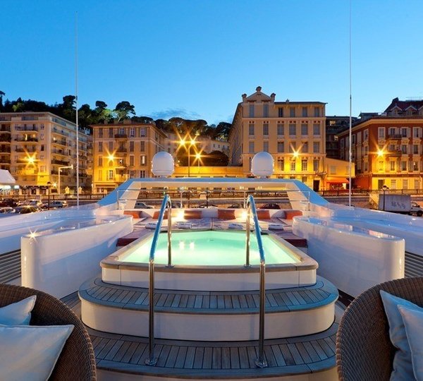 Jacuzzi Pool On Board Yacht SOPHIE BLUE