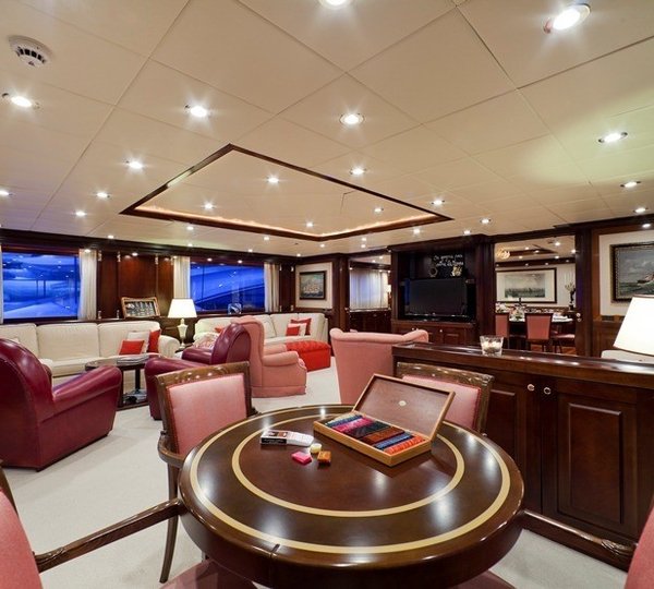Premier Saloon Aboard Yacht SOPHIE BLUE