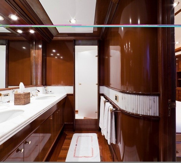 Main Master Bath Aboard Yacht SOPHIE BLUE