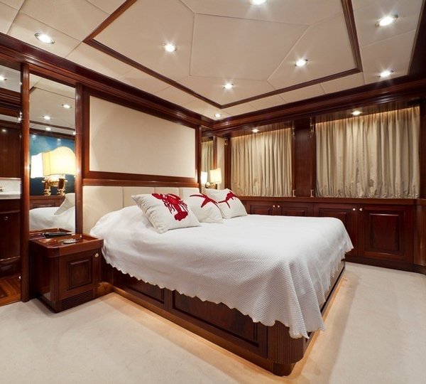 Guest's Cabin On Board Yacht SOPHIE BLUE