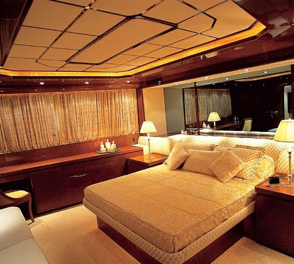 The 42m Yacht ALIA 7