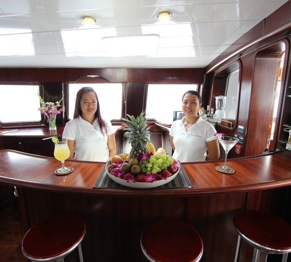 Saloon Drinks Bar With Crewmember's On Yacht DOUCE FRANCE