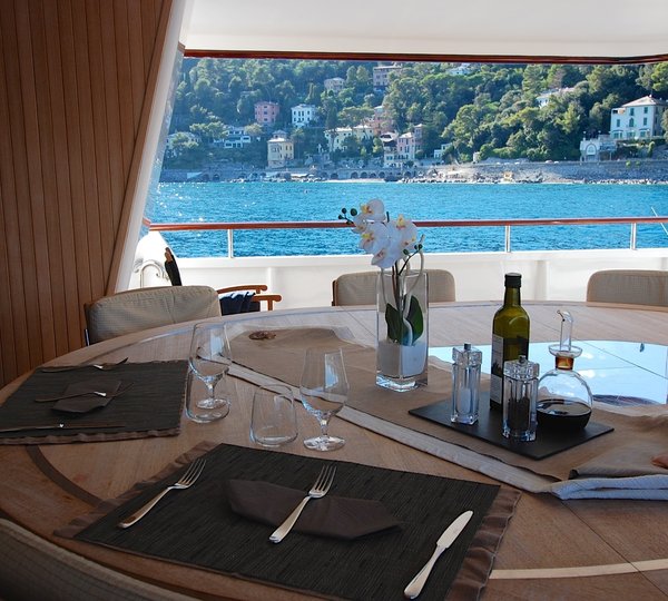 The 42m Yacht IL CIGNO