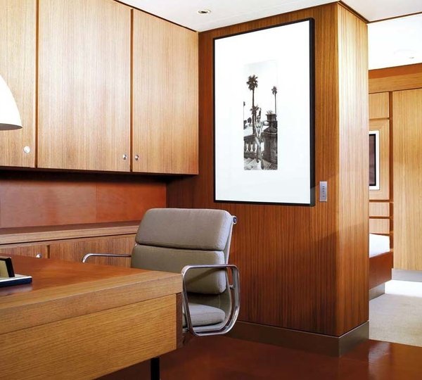 The 42m Yacht IL CIGNO