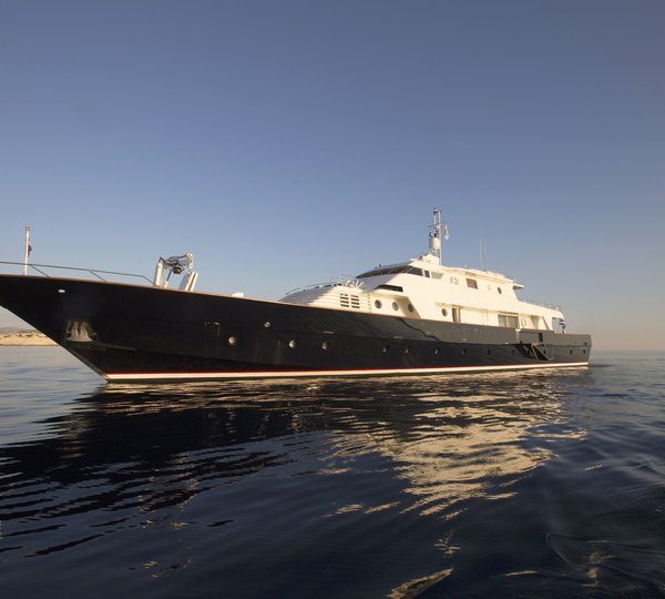 The 43m Yacht LIBRA Y