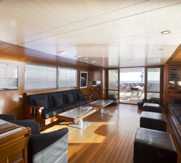 The 43m Yacht LIBRA Y