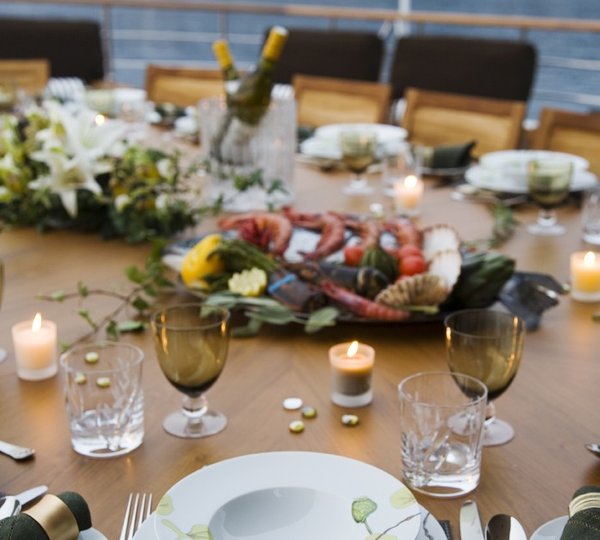 The 43m Yacht SEA DREAM