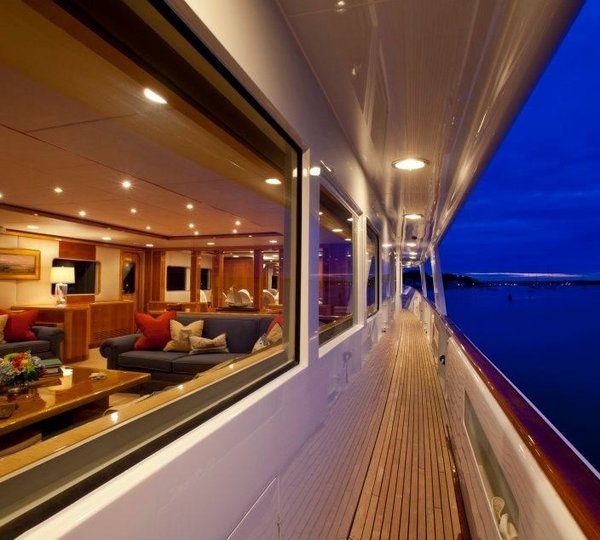 Profile Balcony On Board Yacht RENA