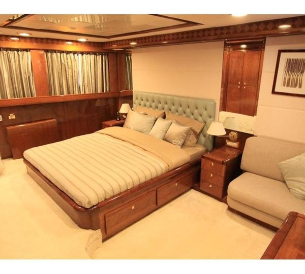 The 46m Yacht WHITE KNIGHT