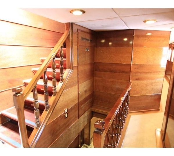 The 46m Yacht WHITE KNIGHT