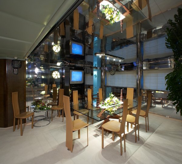 The 47m Yacht PARAISO