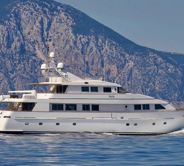 Super Yacht Idylle