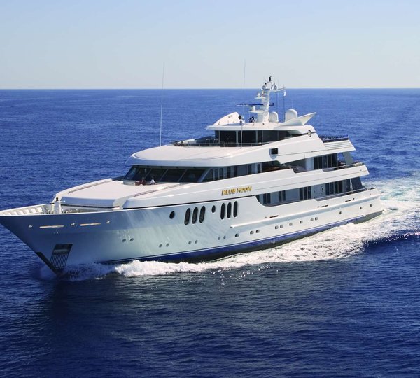 Yacht BLUE MOON By Feadship - Royal Van Lent Shipyard - Underway Mediterranean 