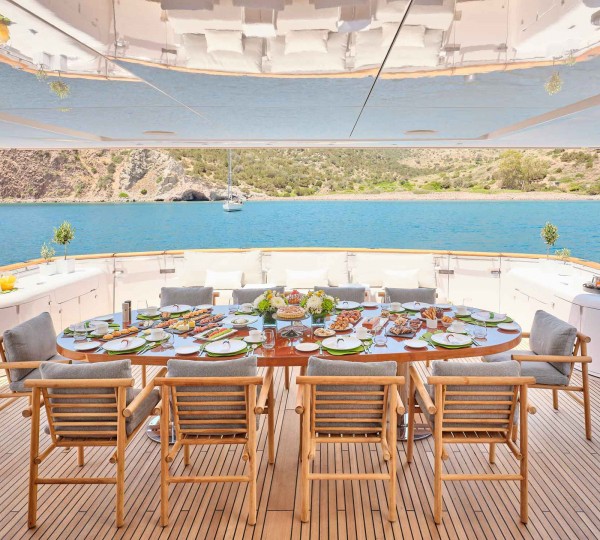 Aft Deck Al Fresco Dining