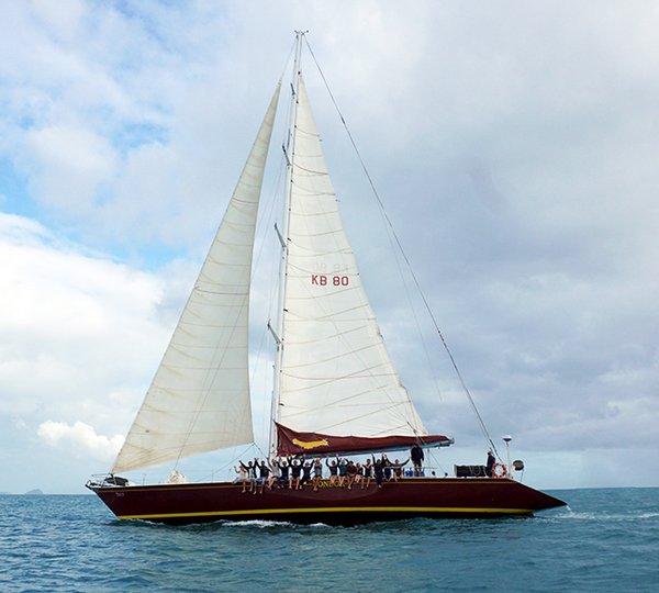 Fast Maxi Sailing Onboard Condor Whitsundays