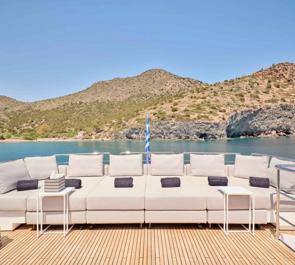 Sun Deck Seating Aft