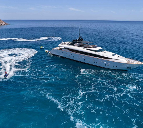 Superyacht Mamma Mia