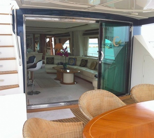 The 30m Yacht CARTOUCHE