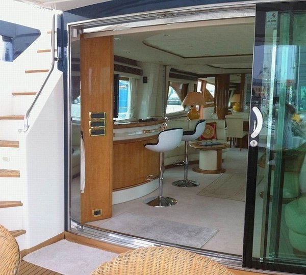 The 30m Yacht CARTOUCHE