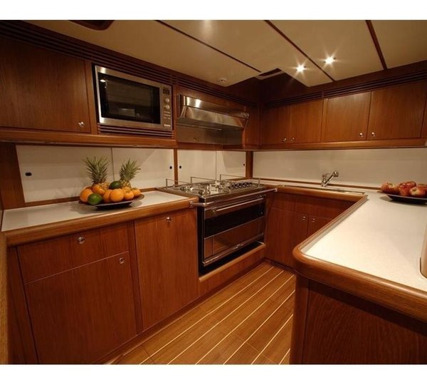 The 30m Yacht FAREWELL