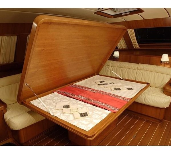 The 30m Yacht FAREWELL