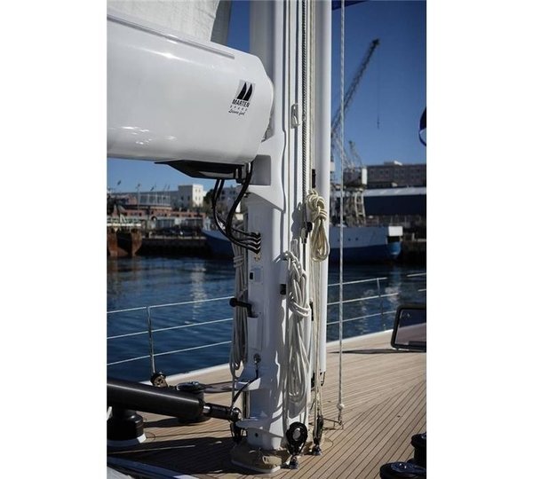 The 30m Yacht FAREWELL