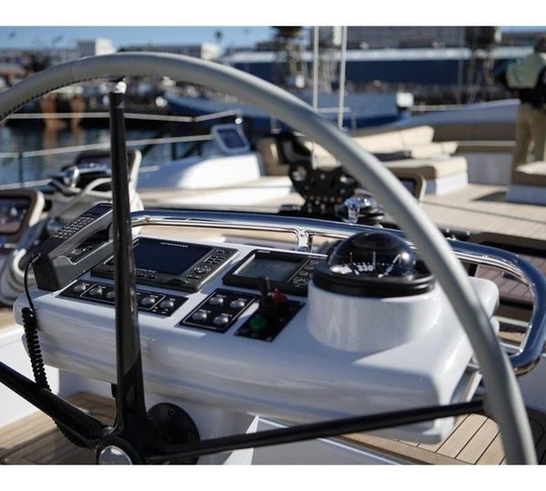 The 30m Yacht FAREWELL