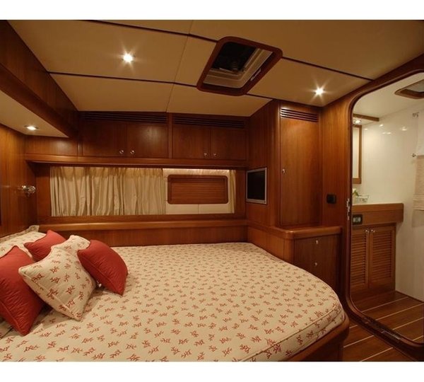 The 30m Yacht FAREWELL