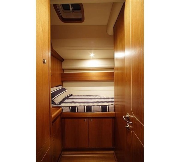 The 30m Yacht FAREWELL