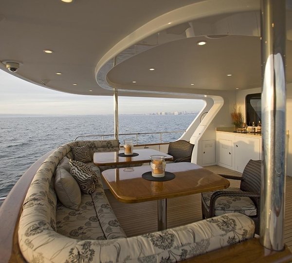 The 30m Yacht SPLASH