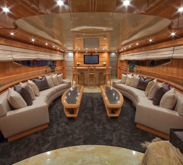 The 31m Yacht EVELYN