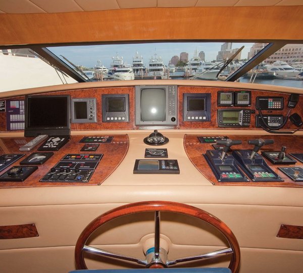 The 31m Yacht EVELYN