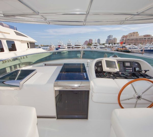 The 31m Yacht EVELYN